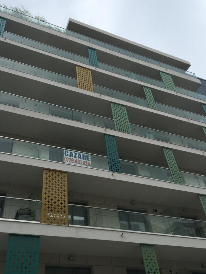 Lotus Blue Apartment Mamaia Exterior photo